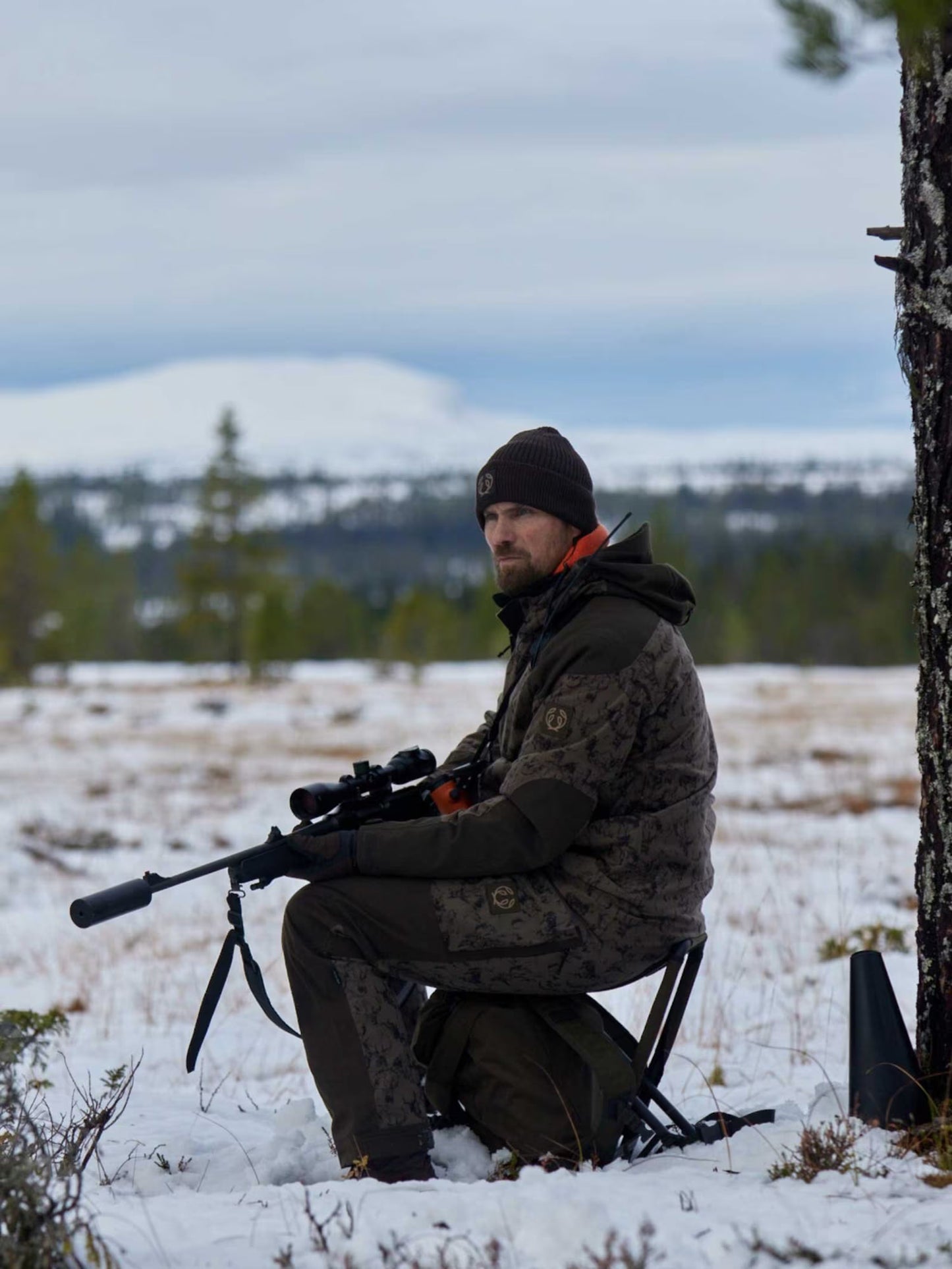 Chevalier Chair Pack 35L